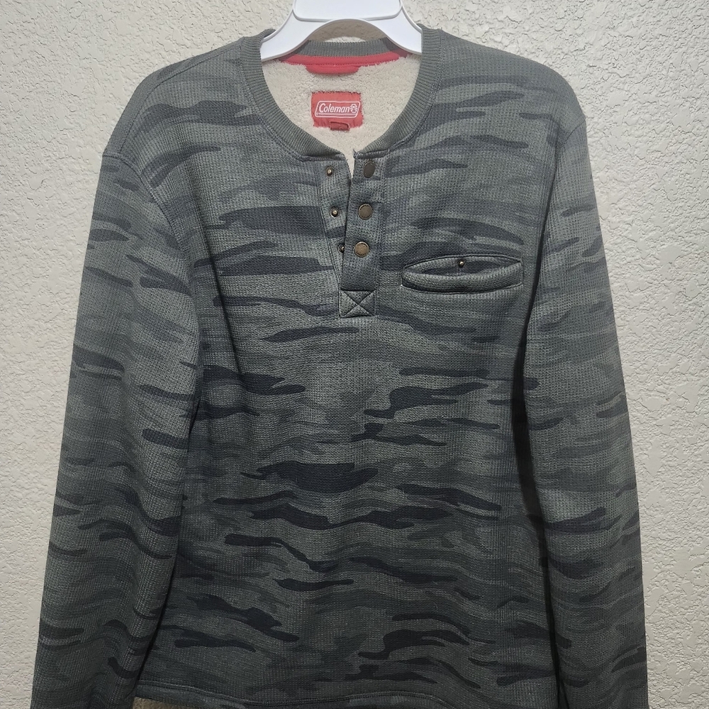 Coleman Fleece Lined Camo Thermal Waffle Sharpa